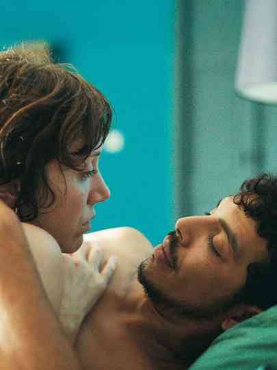 Behind the palm trees Poster