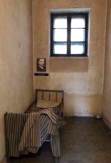 Memorialul Durerii Poster