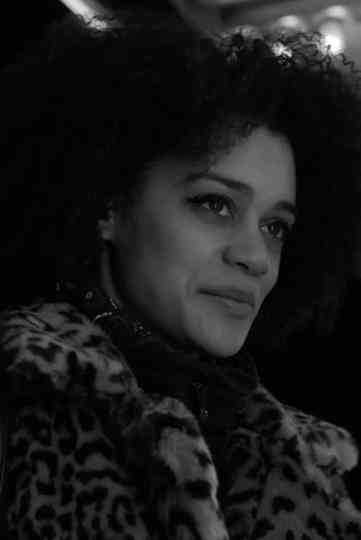 La Ronde de Minuit Poster