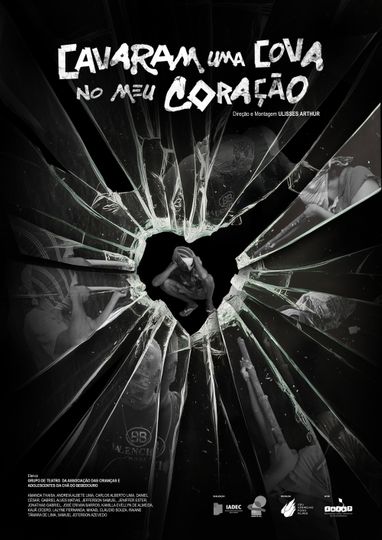 Cavaram Uma Cova No Meu Coração