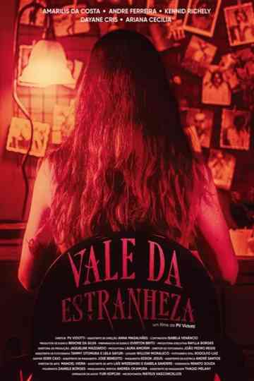 Vale da Estranheza Poster