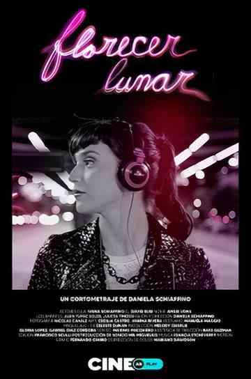 Florecer Lunar Poster