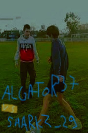 Le Combat De Lutte De Algator Et Sharkz