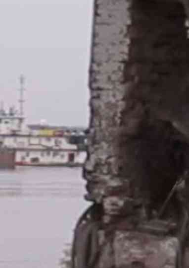 Obsoletos (sobre ruinas y vestigios) Poster