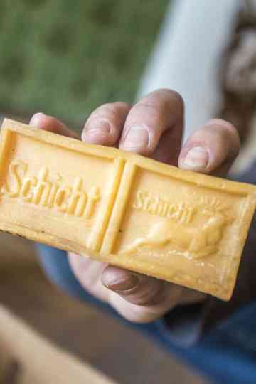 Kingdom of Soap Bubbles Poster