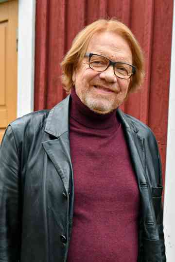 Heikki Silvennoinen - kitaristi ja koomikko Poster