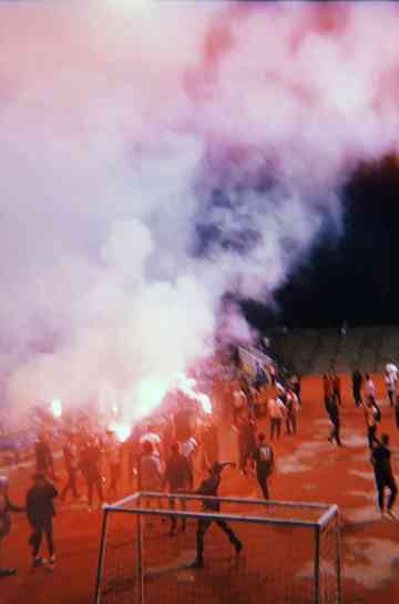 May i bet on losing dogs Poster