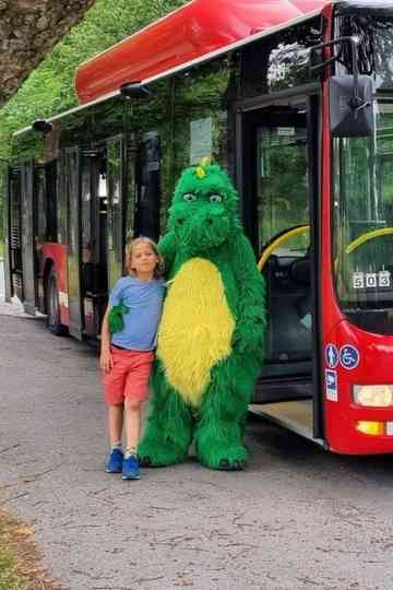 Draken följer med Poster