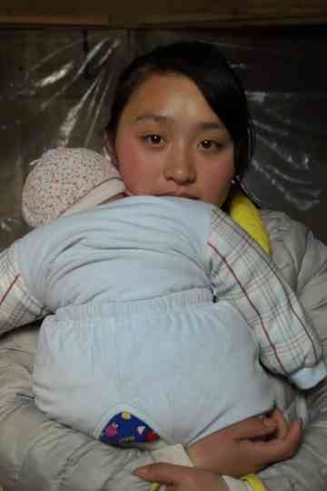 Self Portrait: Birth in 47 KM Poster