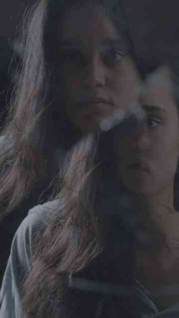 Contracorriente Poster