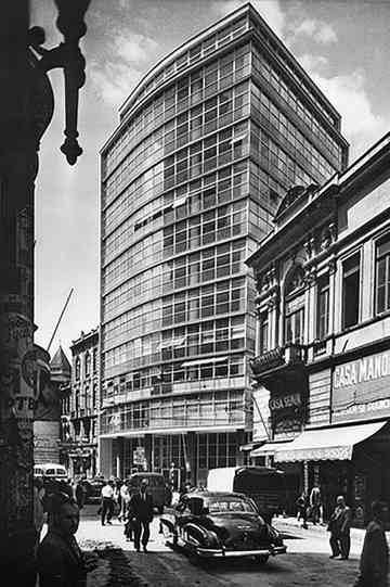 São Paulo The Fastest Growing City in the World Poster