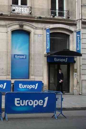 Le 26bis - Europe 1 Poster