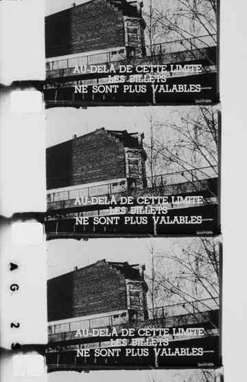 Au-delà de cette limite Poster