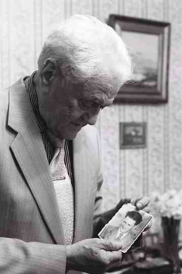 A bissele Glik Poster