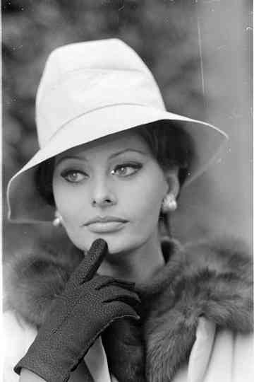 Great Women Sophia on Loren Poster