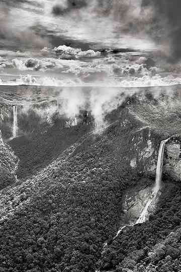 Planeta Amazônia Poster